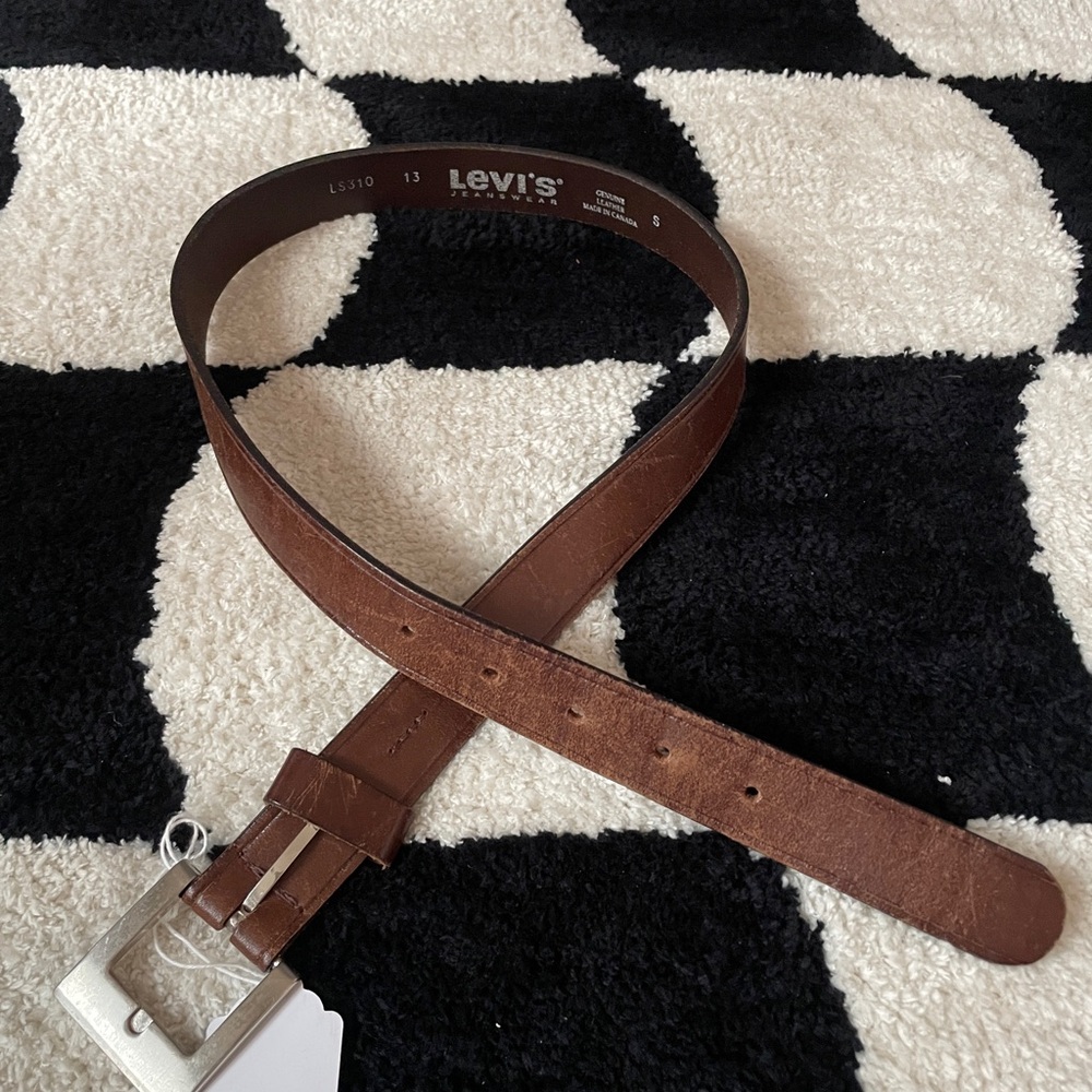 Vintage Levi's Brown Leather Men's Belt